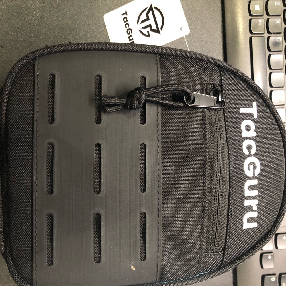 Tacguru earmuff/headset case